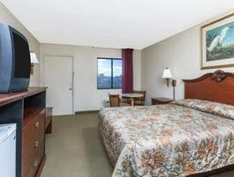 Knights Inn Point South Yemassee Bagian luar foto